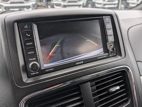Certified 2019 Dodge Grand Caravan GT image 17