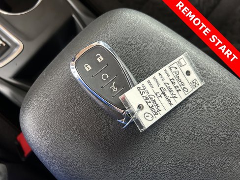 Used 2022 Chevrolet Equinox LT image 30