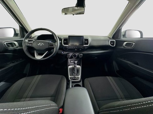 Certified 2024 Hyundai Venue SEL image 36
