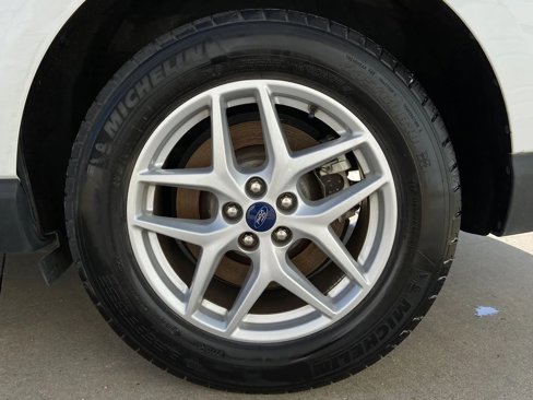 Used 2022 Ford Edge SEL image 8