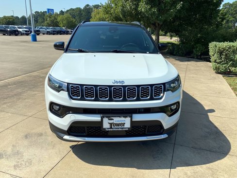 Used 2024 Jeep Compass Limited image 2
