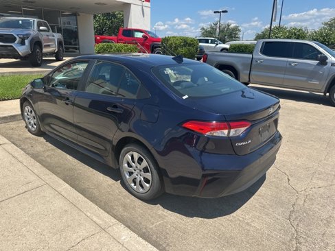 Used 2023 Toyota Corolla LE image 7