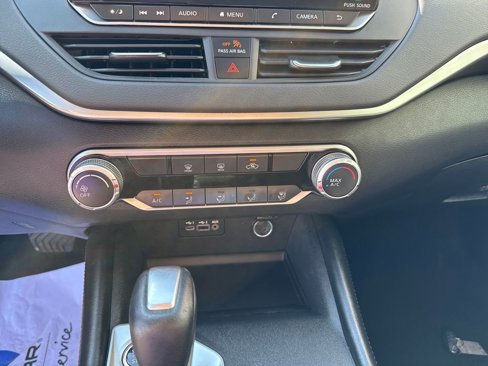 Used 2021 Nissan Altima 2.5 SR image 17