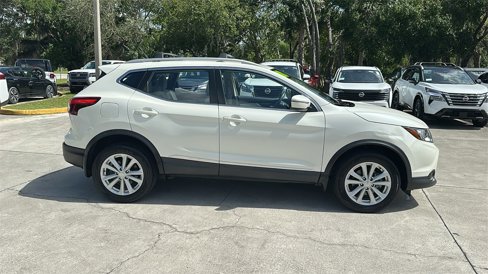 Used 2018 Nissan Rogue Sport SV image 8