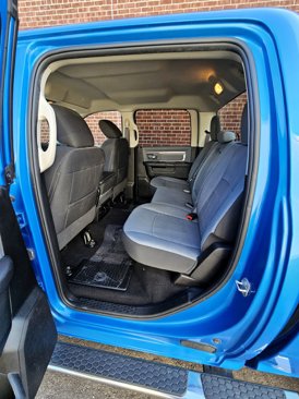 Used 2021 RAM 1500 Classic SLT w/ Electronics Group image 9