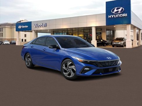 New 2025 Hyundai Elantra SEL image 7
