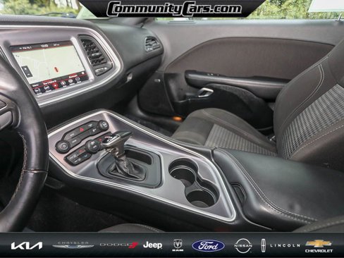 Used 2019 Dodge Challenger SXT image 20
