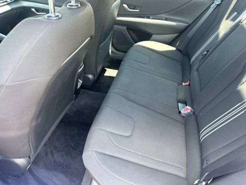 Used 2024 Hyundai Elantra SEL w/ Convenience Package image 18