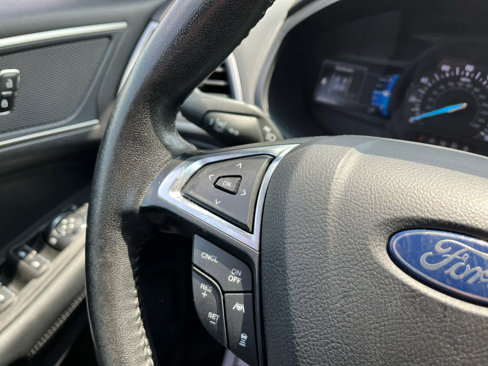 Used 2022 Ford Edge SEL w/ Convenience Package image 25