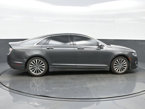 Used 2019 Lincoln MKZ Premiere image 7