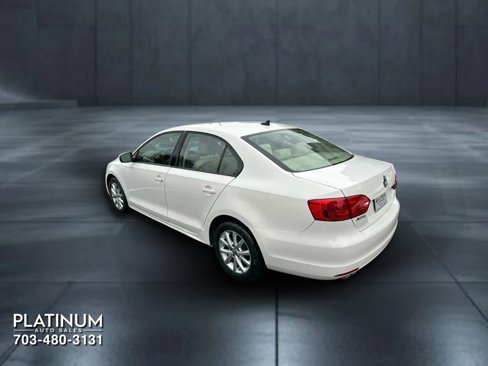 Used 2012 Volkswagen Jetta SE image 9