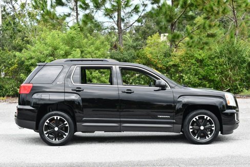 Used 2017 GMC Terrain SLT w/ Open Road Package image 33
