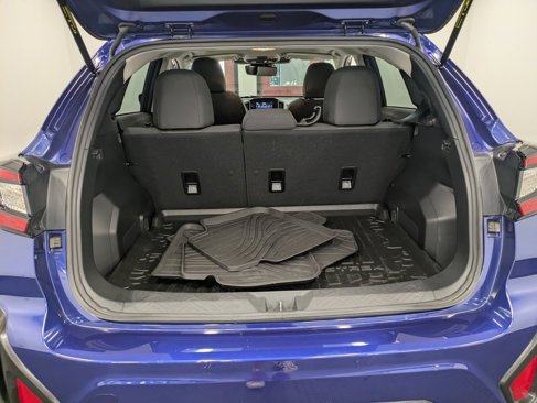 Used 2024 Subaru Crosstrek 2.0i Premium image 24