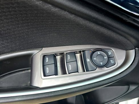Used 2023 Chevrolet Malibu LT w/ Driver Confidence Package image 18