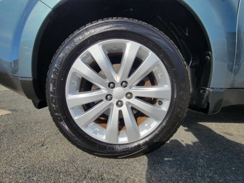 Used 2013 Subaru Forester 2.5X Limited image 30