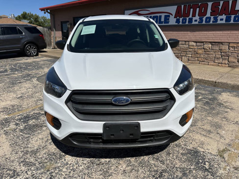 Used 2019 Ford Escape S image 3