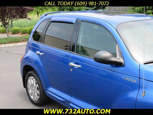 Used 2004 Chrysler PT Cruiser image 25