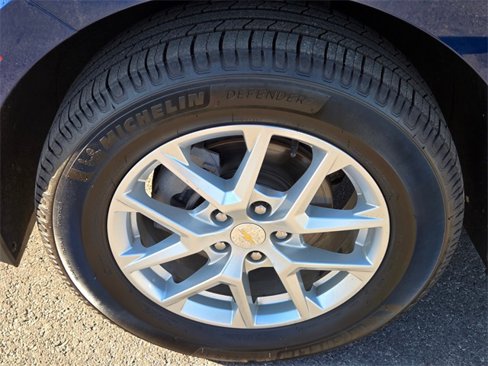 Used 2022 Chevrolet Equinox LS w/ LS Convenience Package image 12