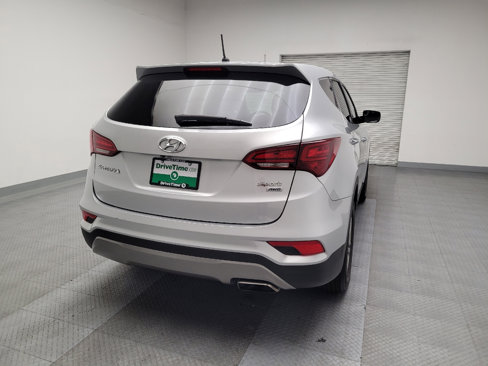 Used 2018 Hyundai Santa Fe Sport image 7