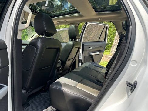 Used 2013 Ford Edge Sport w/ Driver Entry Pkg image 14