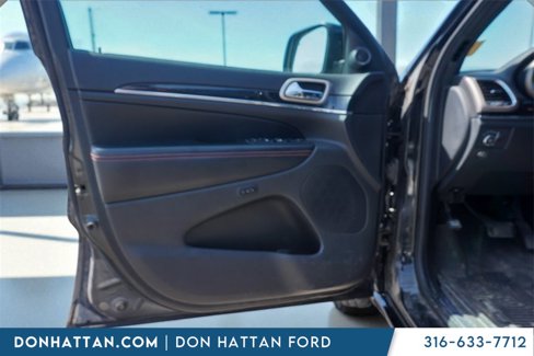 Used 2016 Jeep Grand Cherokee Limited 75th Anniversary image 15