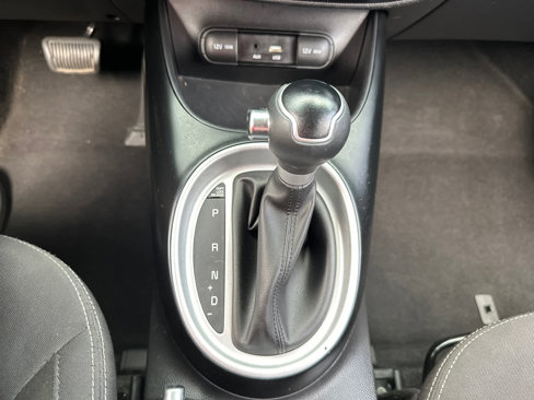 Used 2019 Kia Soul image 23