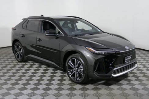 Used 2025 Toyota bZ4X AWD image 1