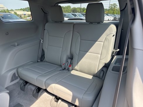 Used 2021 GMC Acadia SLT image 22