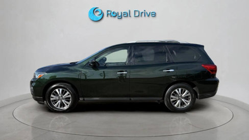 Used 2020 Nissan Pathfinder SL image 3