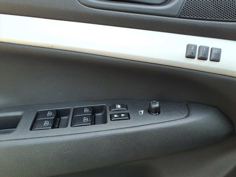 Used 2009 INFINITI G37 x w/ Premium Pkg image 12