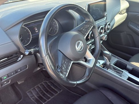 Used 2022 Nissan Sentra SV image 7