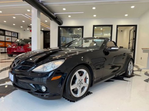 Used 2005 Mercedes-Benz SLK 350 image 7