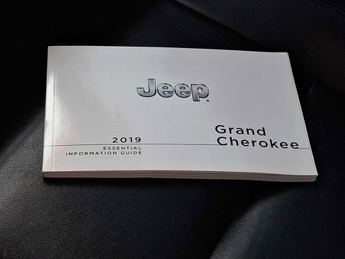 Used 2019 Jeep Grand Cherokee Limited image 26