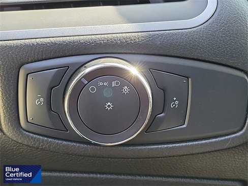 Certified 2017 Ford Edge SE image 16