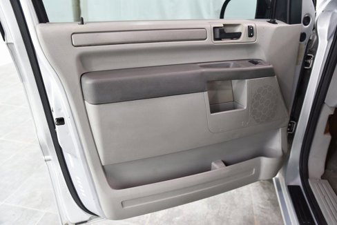 Used 2007 Ford Freestar SE image 9