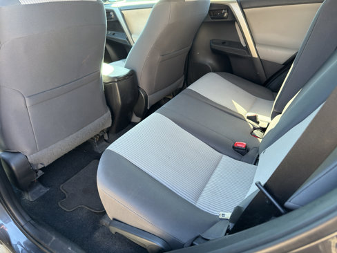 Used 2014 Toyota RAV4 LE image 19