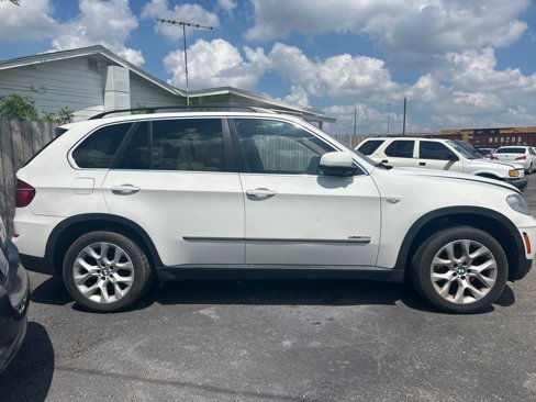Used 2013 BMW X5 xDrive35i image 3
