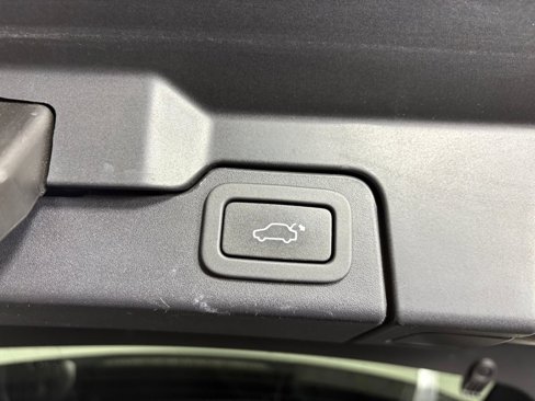 Used 2013 Land Rover Range Rover Evoque Pure Plus image 29