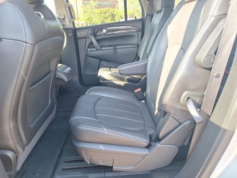 Used 2015 Buick Enclave Leather image 15