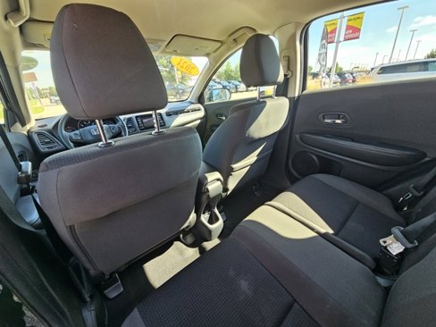 Used 2021 Honda HR-V LX image 11