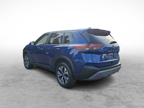 Used 2023 Nissan Rogue SV image 4