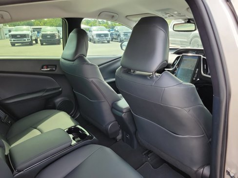 Used 2019 Toyota Prius Prime Advanced image 26