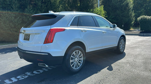 Used 2018 Cadillac XT5 Luxury w/ Driver Awareness Package image 8