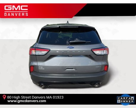 Used 2022 Ford Escape SE w/ SE Sport Appearance Package image 5