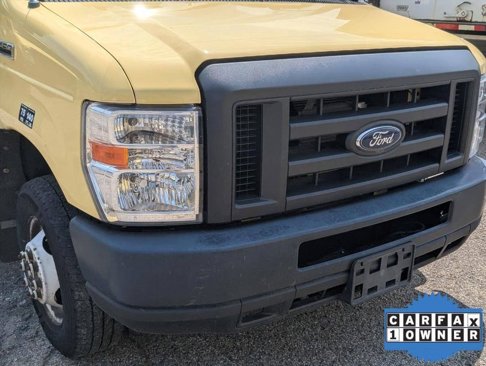 Used 2019 Ford E-450 and Econoline 450 Super Duty w/ Power Windows & Locks Group image 13