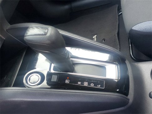 Used 2023 Nissan Versa SV image 25