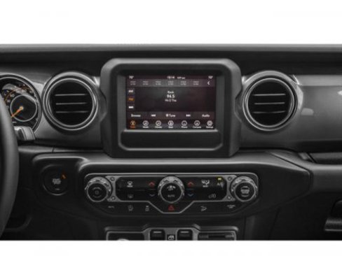 Used 2020 Jeep Wrangler Unlimited Sahara image 13
