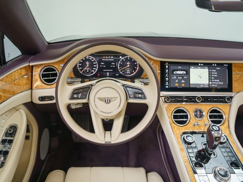 Used 2022 Bentley Continental GT image 9