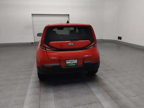Used 2021 Kia Soul EX image 6