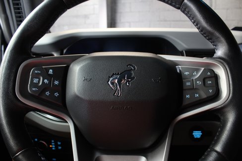 Used 2021 Ford Bronco Badlands image 58